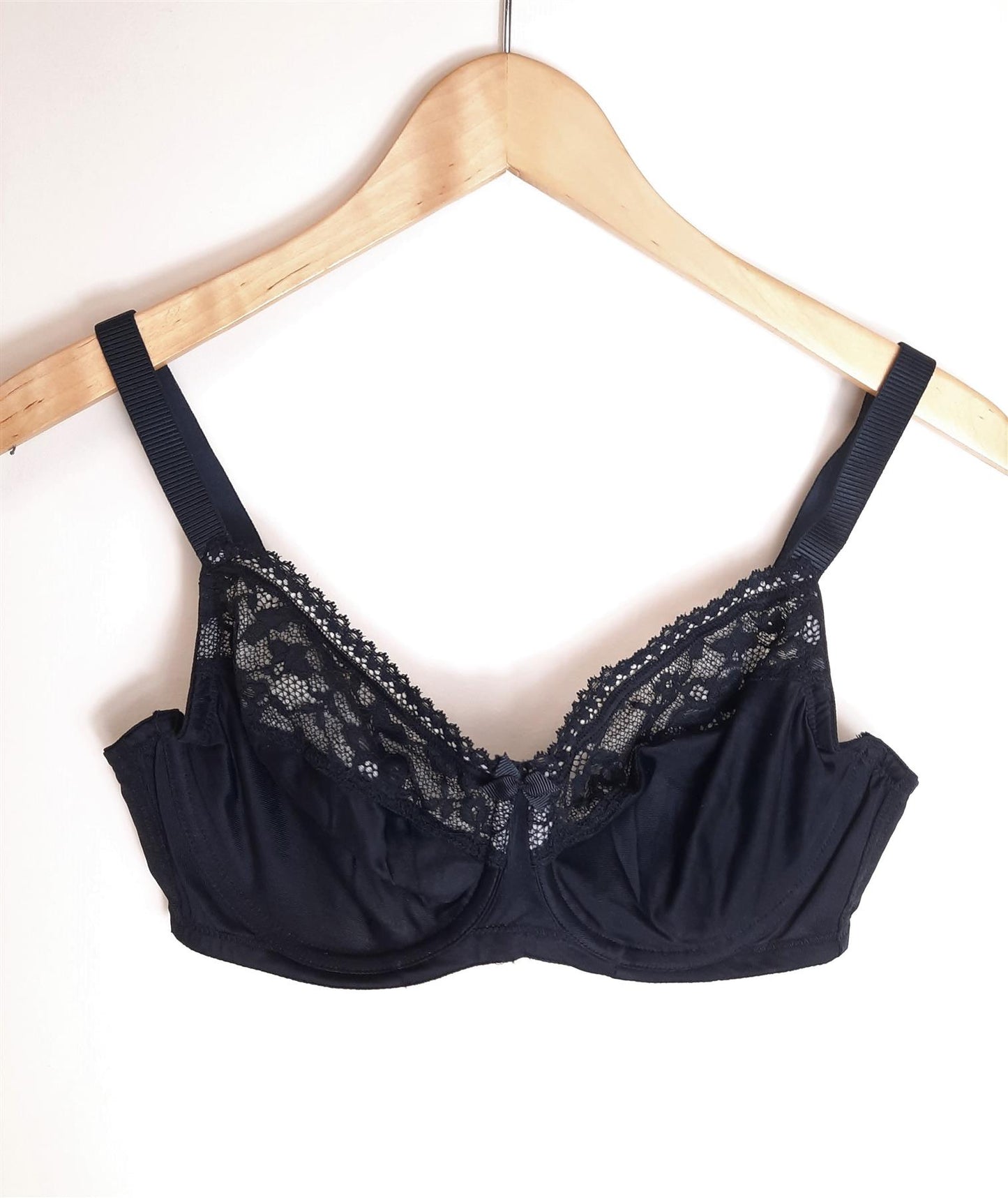 Minimising Full Cup Bra Underwired Non-Padded Lace Trim Brand New Shop Soiled
